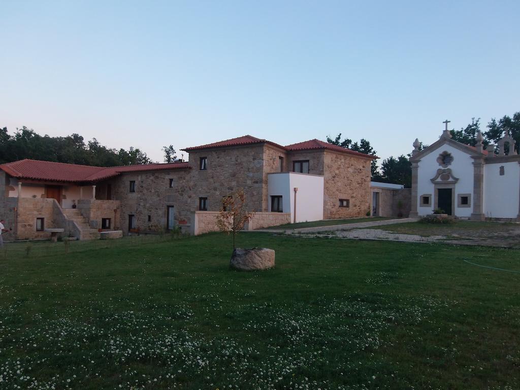 パレーデス・デ・コウラ Quinta Da Gandraゲストハウス エクステリア 写真